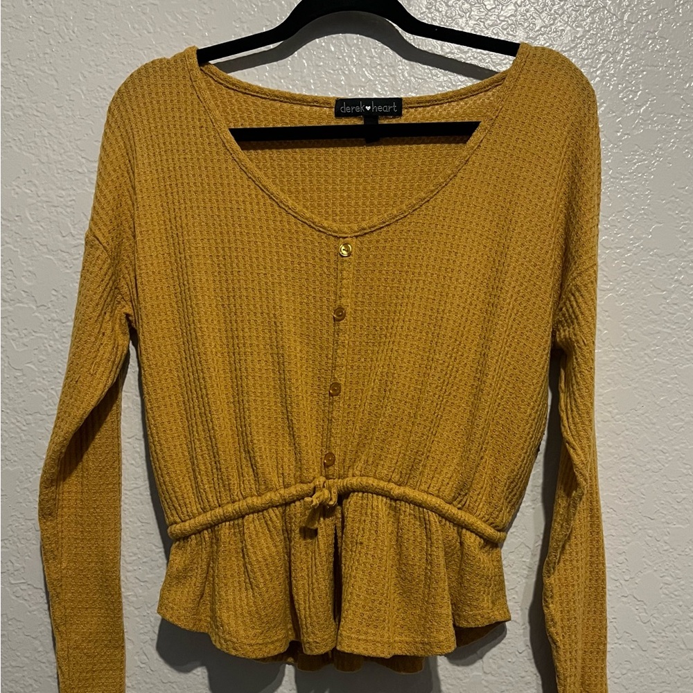 Derek Heart Yellow Waffle texture Blouse